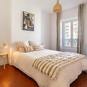  Appartement Central, Tres Calme & Lumineux