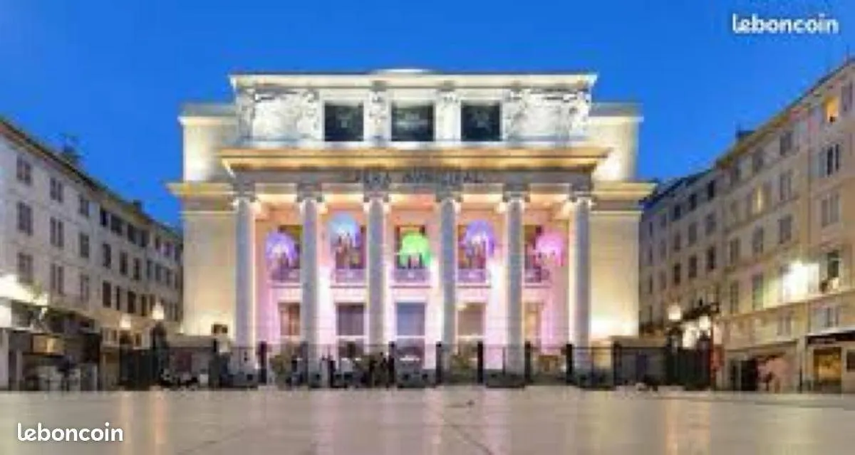Daire Studio 300 Vieux Port Opera Marsilya